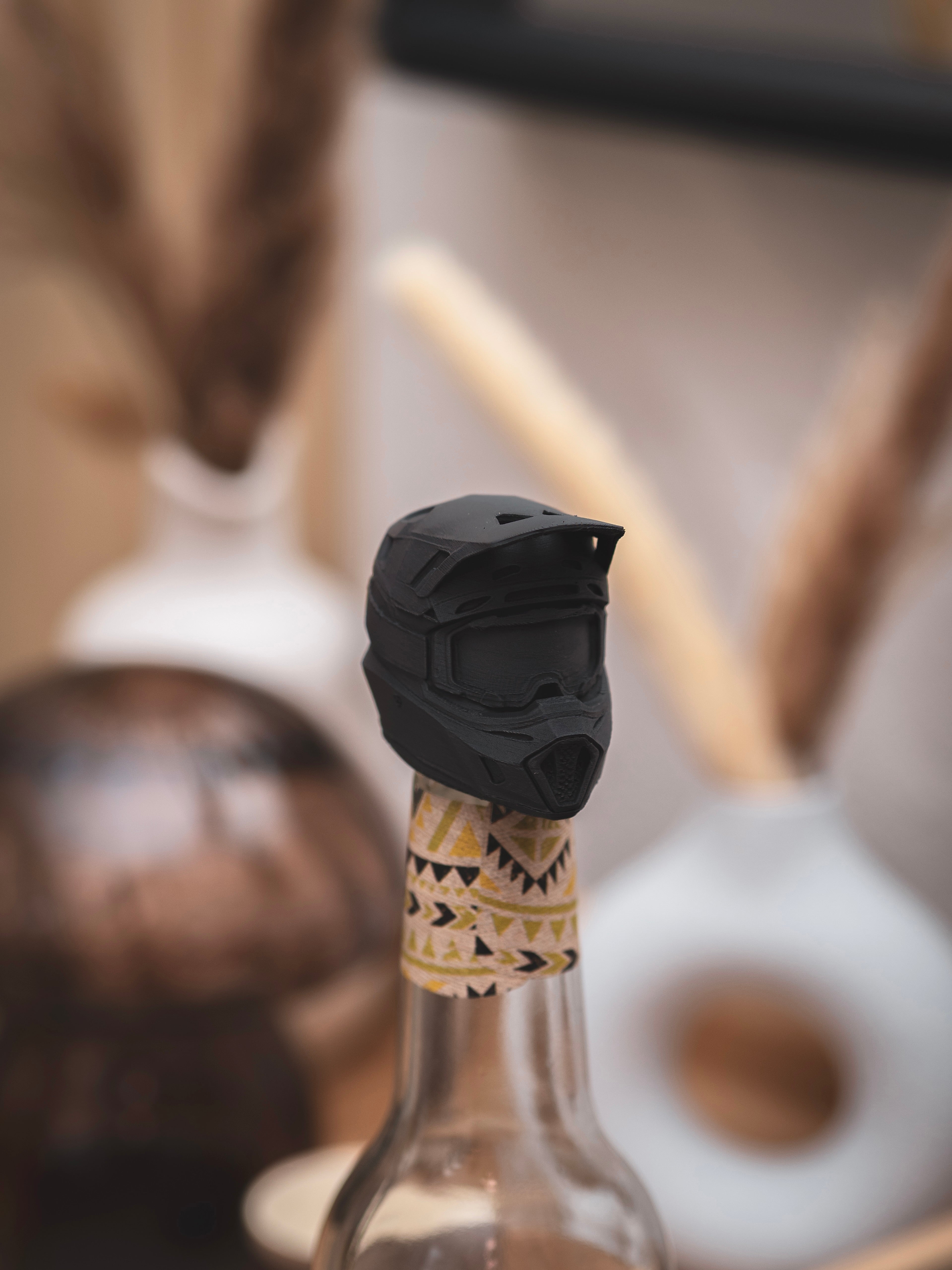 Flaschendeckel Motorradhelm für Bier, Limo & kl. Sektflaschen