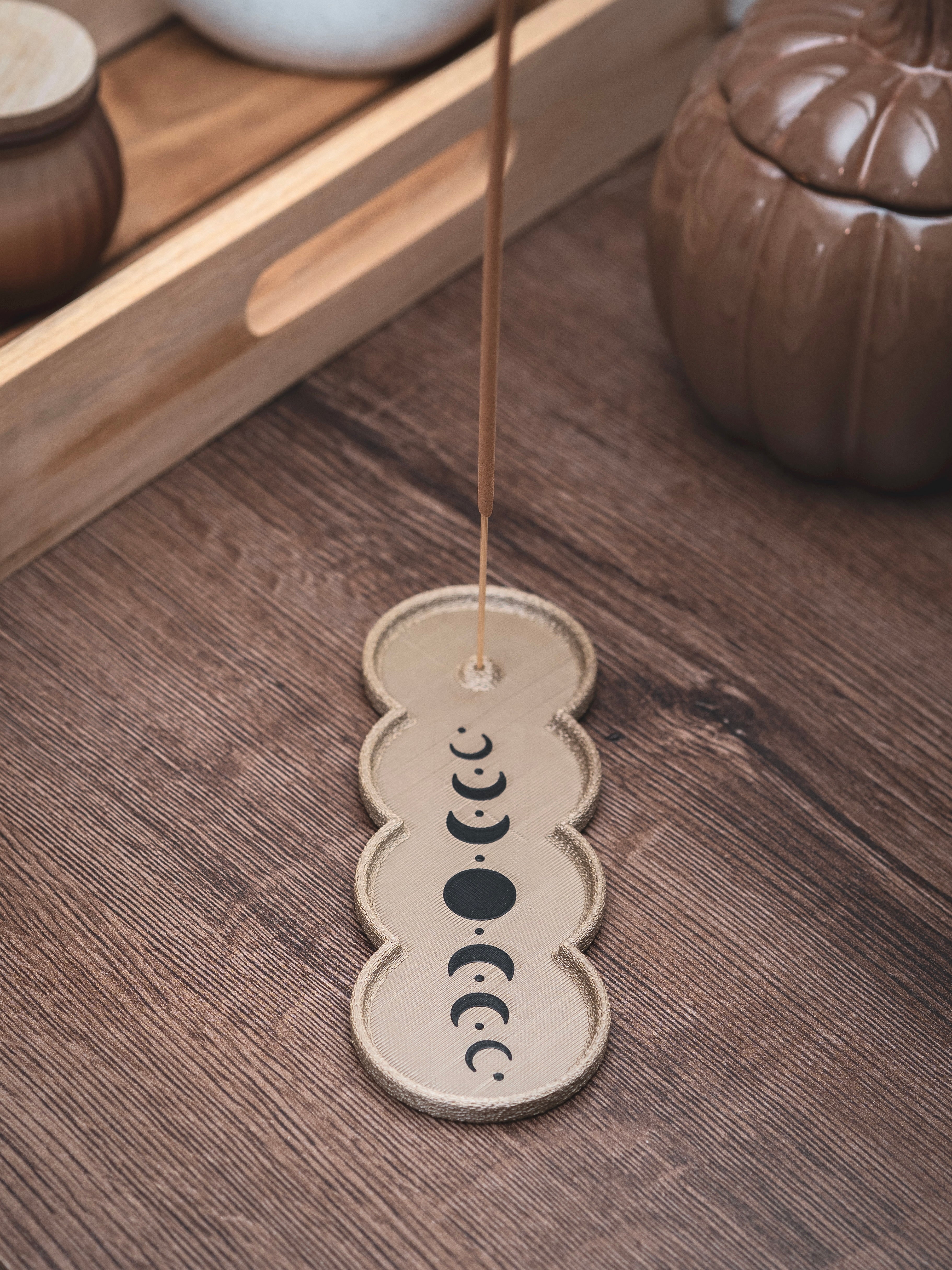 Räucherstäbchen Halter Mondphasen | 16 cm - verschiedene Farben