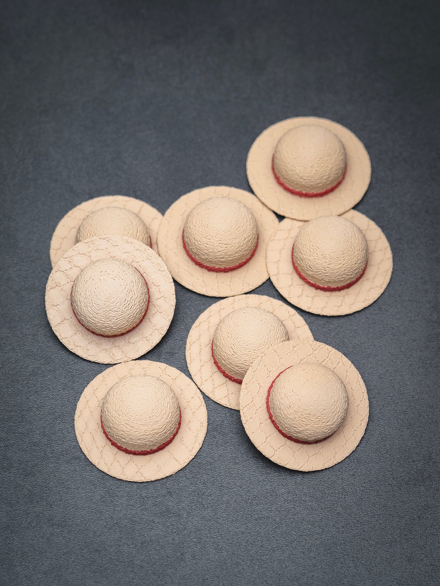 Flaschendeckel Sommerhut für Bier, Limo & kl. Sektflaschen | beige | auch als Schlüsselanhänger