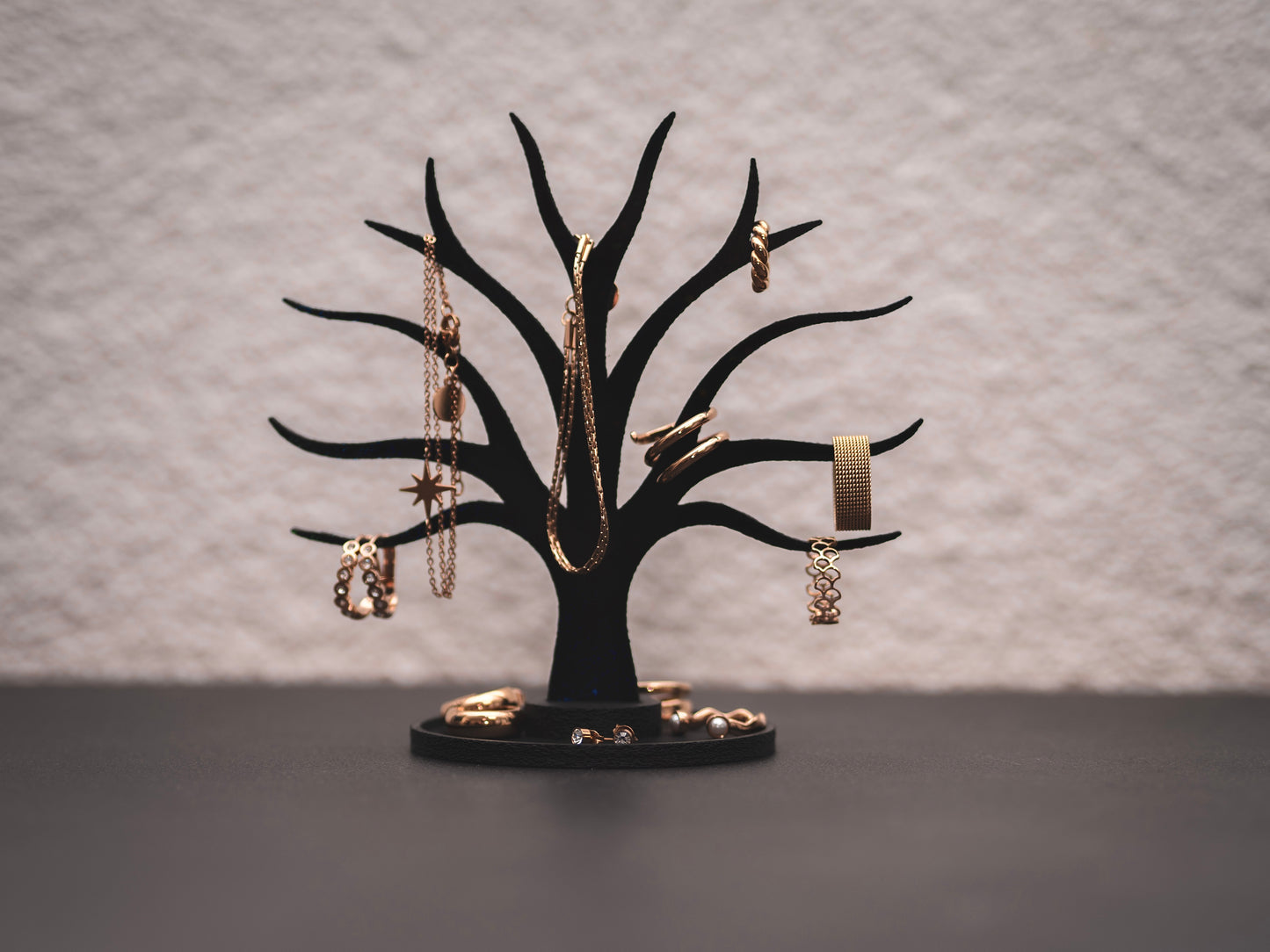 Schmuckständer Baum für Armbänder, Ringe, Earcuffs, Creolen mit Ablage