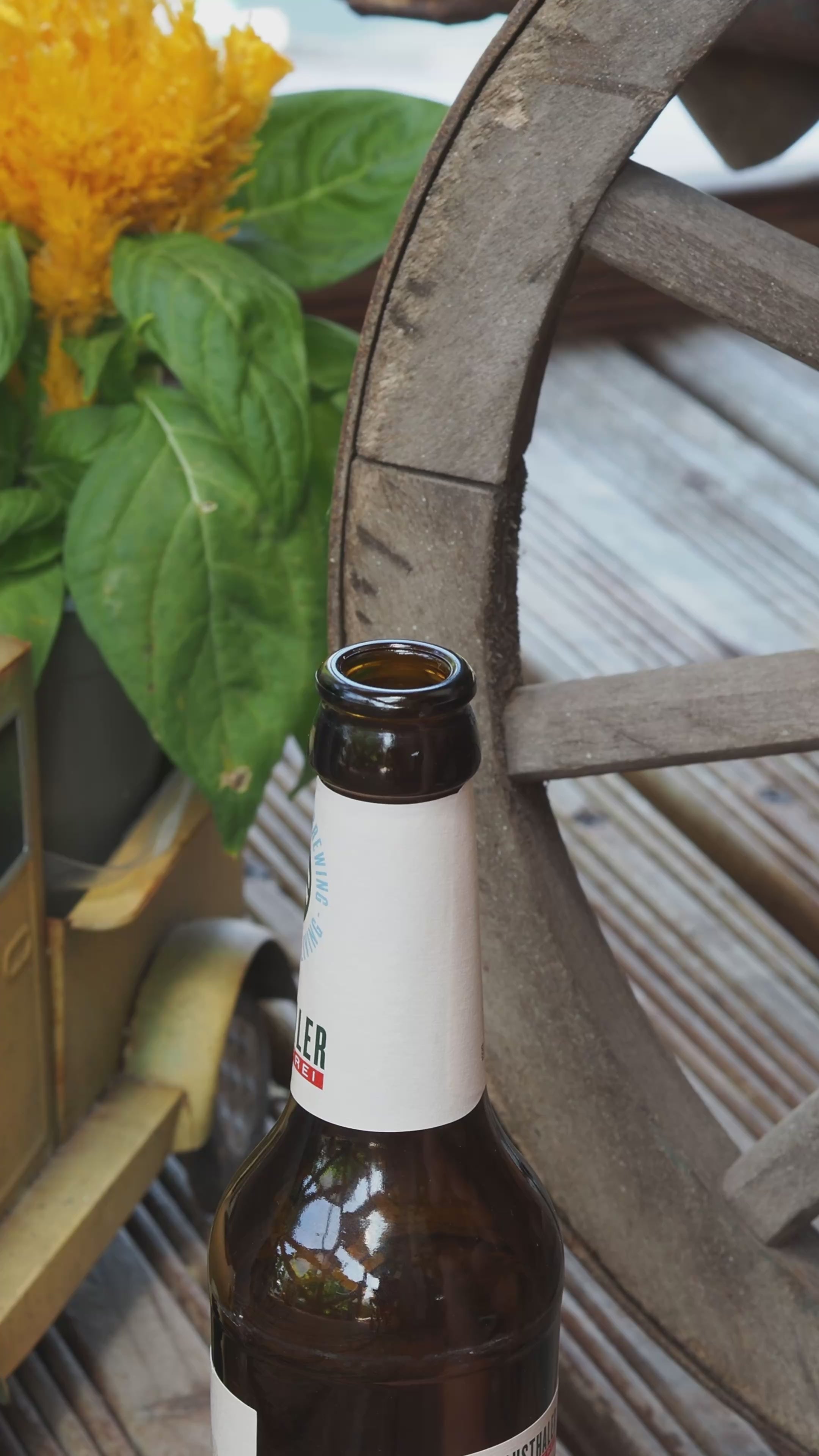 Flaschendeckel Sommerhut für Bier, Limo & kl. Sektflaschen | schwarz | auch als Schlüsselanhänger