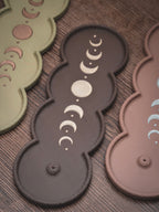 Räucherstäbchen Halter Mondphasen | 16 cm - verschiedene Farben | + 1 Gratis Räucherstäbchen