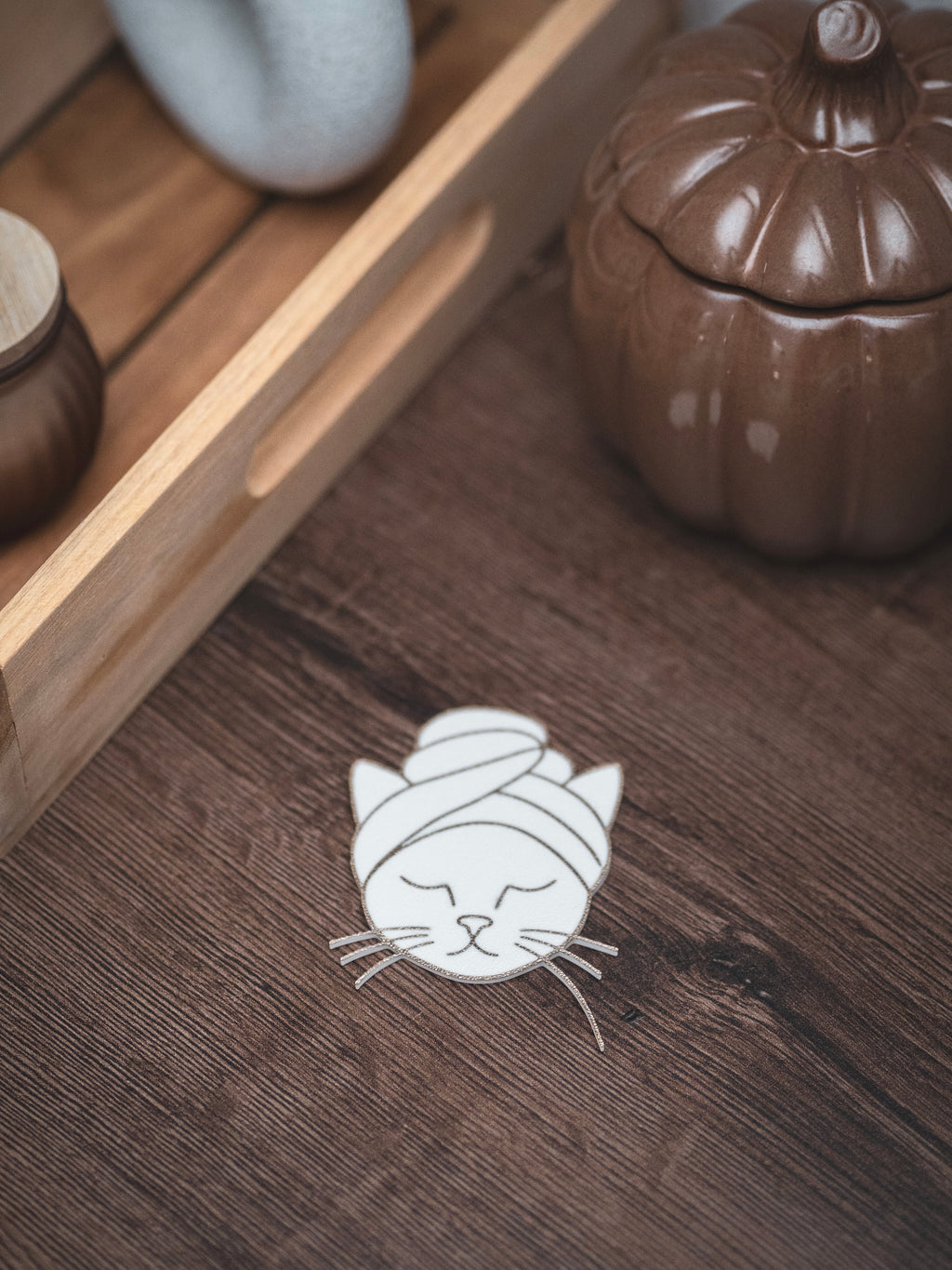 Katze mit Haarturban Schild zum kleben | in verschiedenen Farben