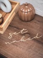 "get naked" Schild zum kleben | in verschiedenen Farben und 2 Größen