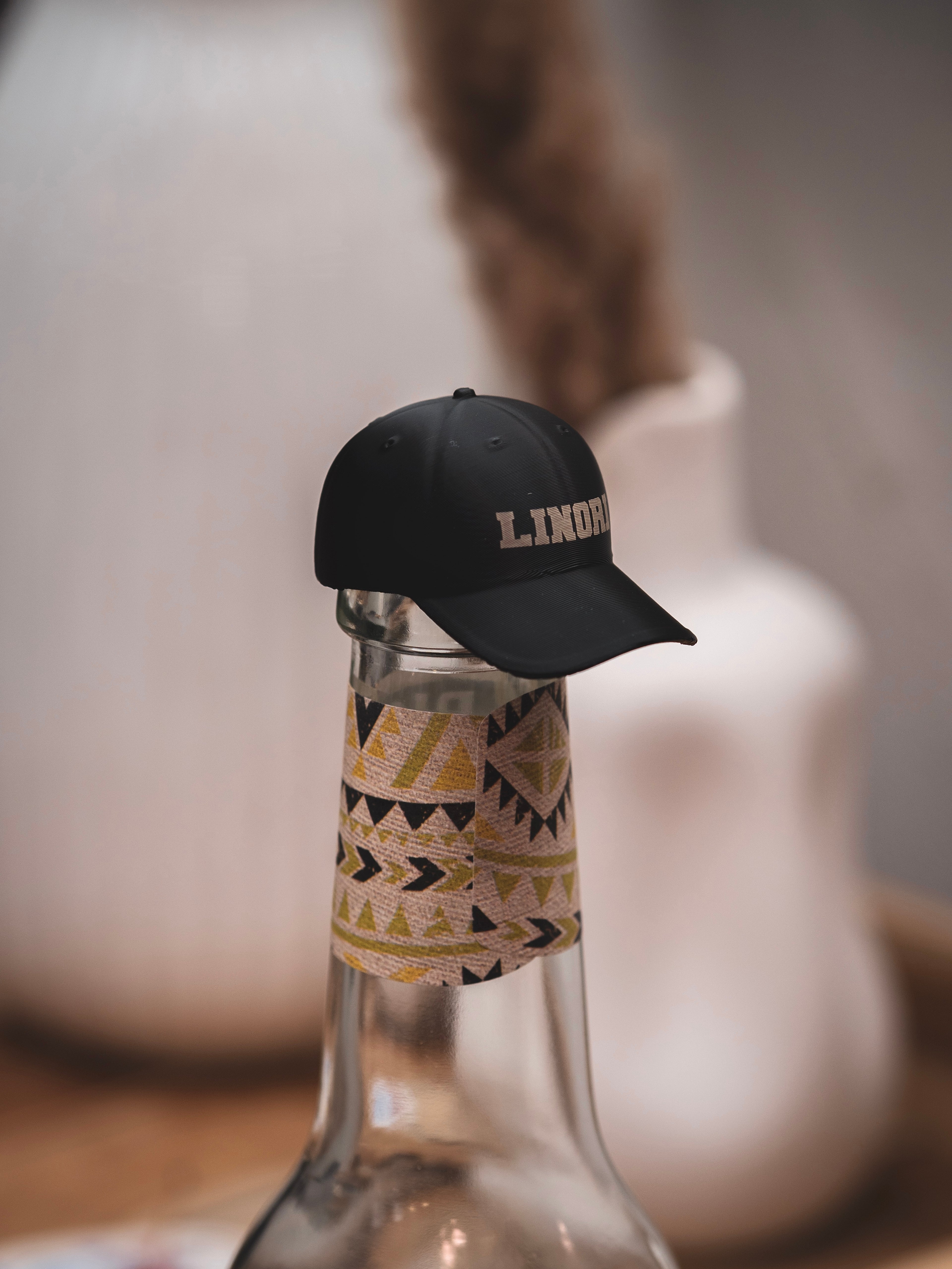 Flaschendeckel Basecap für Bier, Limo & kl. Sektflaschen | in schwarz & personalisierbar