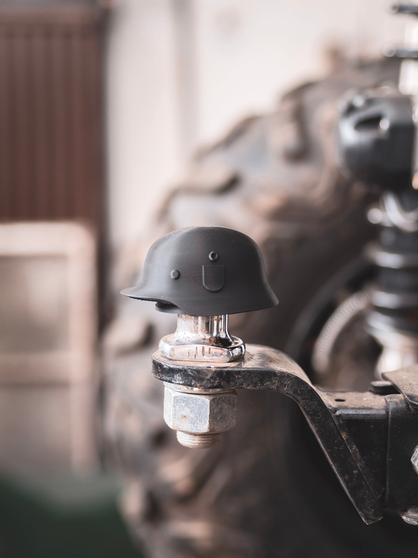 Abdeckkappe Anhängerkupplung Stahlhelm