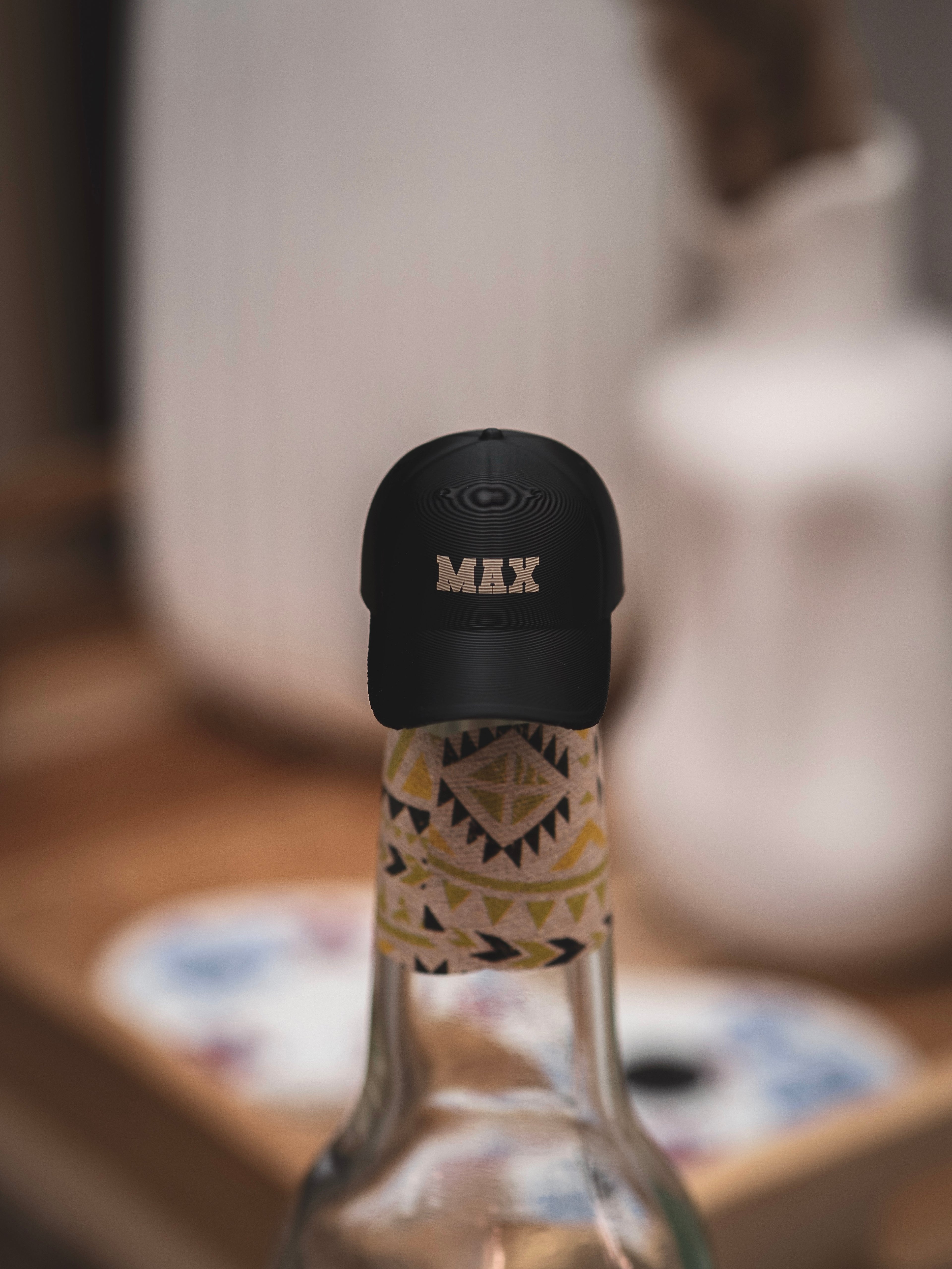 Flaschendeckel Basecap für Bier, Limo & kl. Sektflaschen | in schwarz & personalisierbar