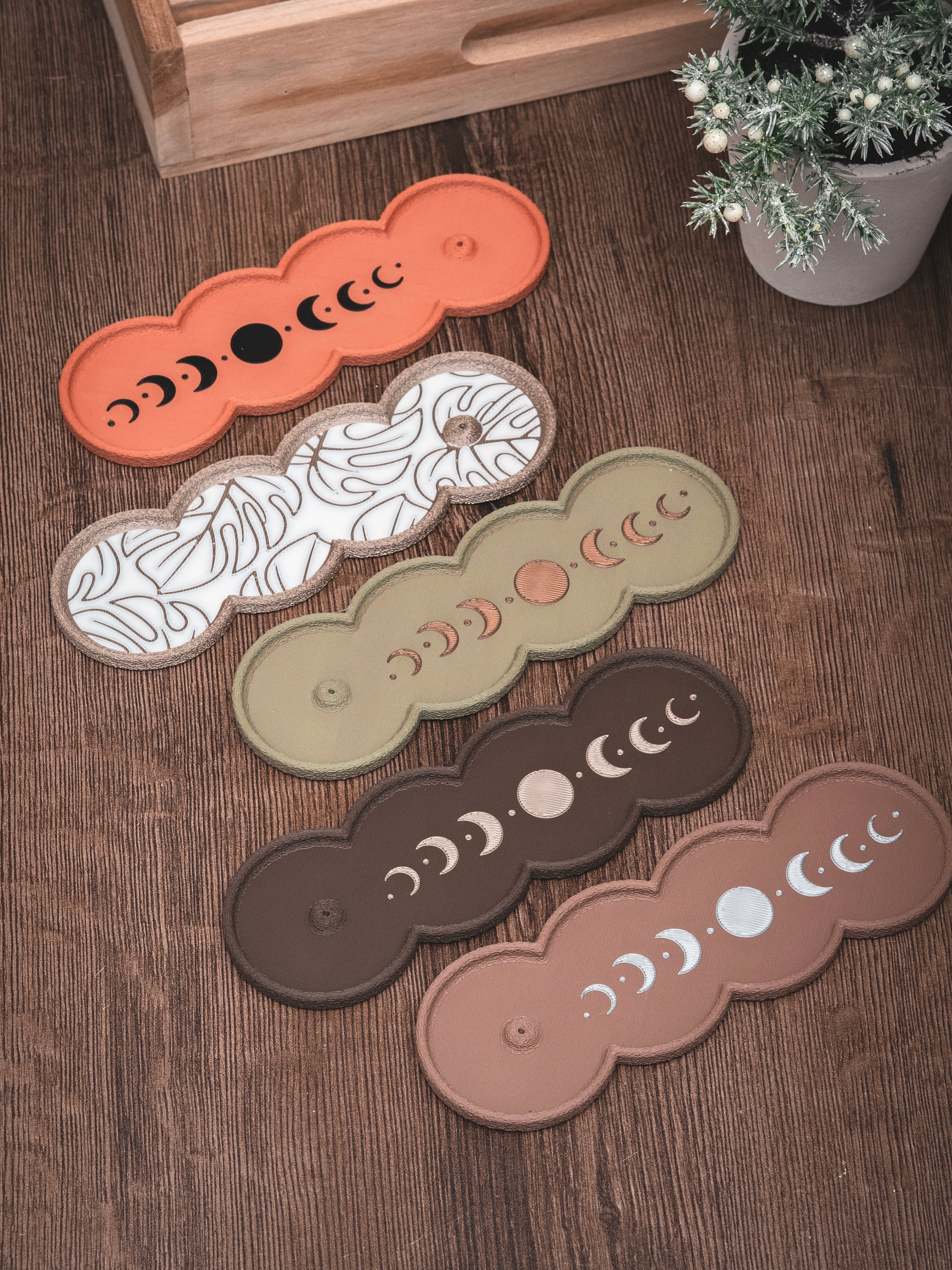 Räucherstäbchen Halter Monstera | 16 cm - verschiedene Farben | + 1 Gratis Räucherstäbchen