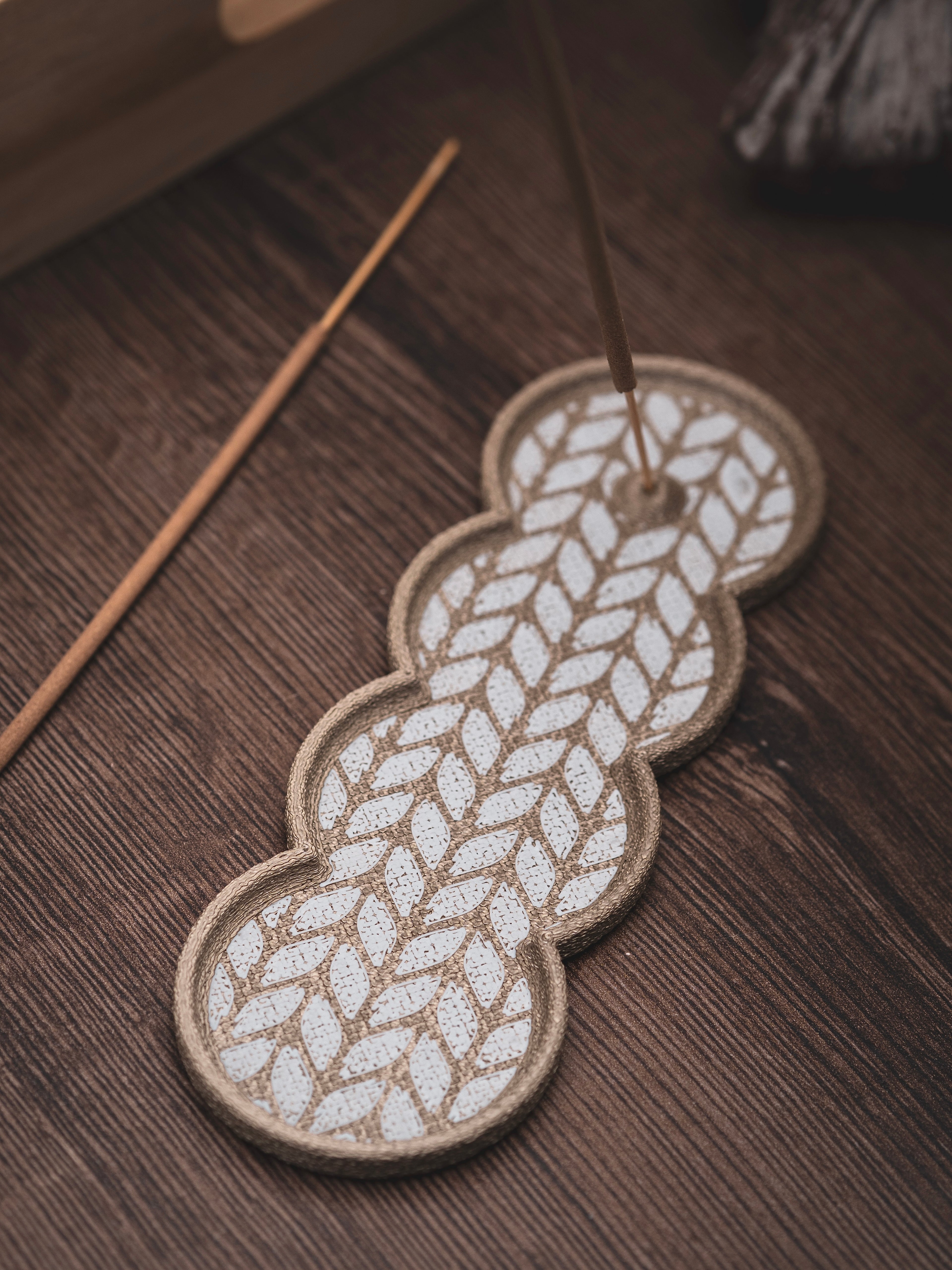 Räucherstäbchen Halter Strick | 16 cm - verschiedene Farben | + 1 Gratis Räucherstäbchen