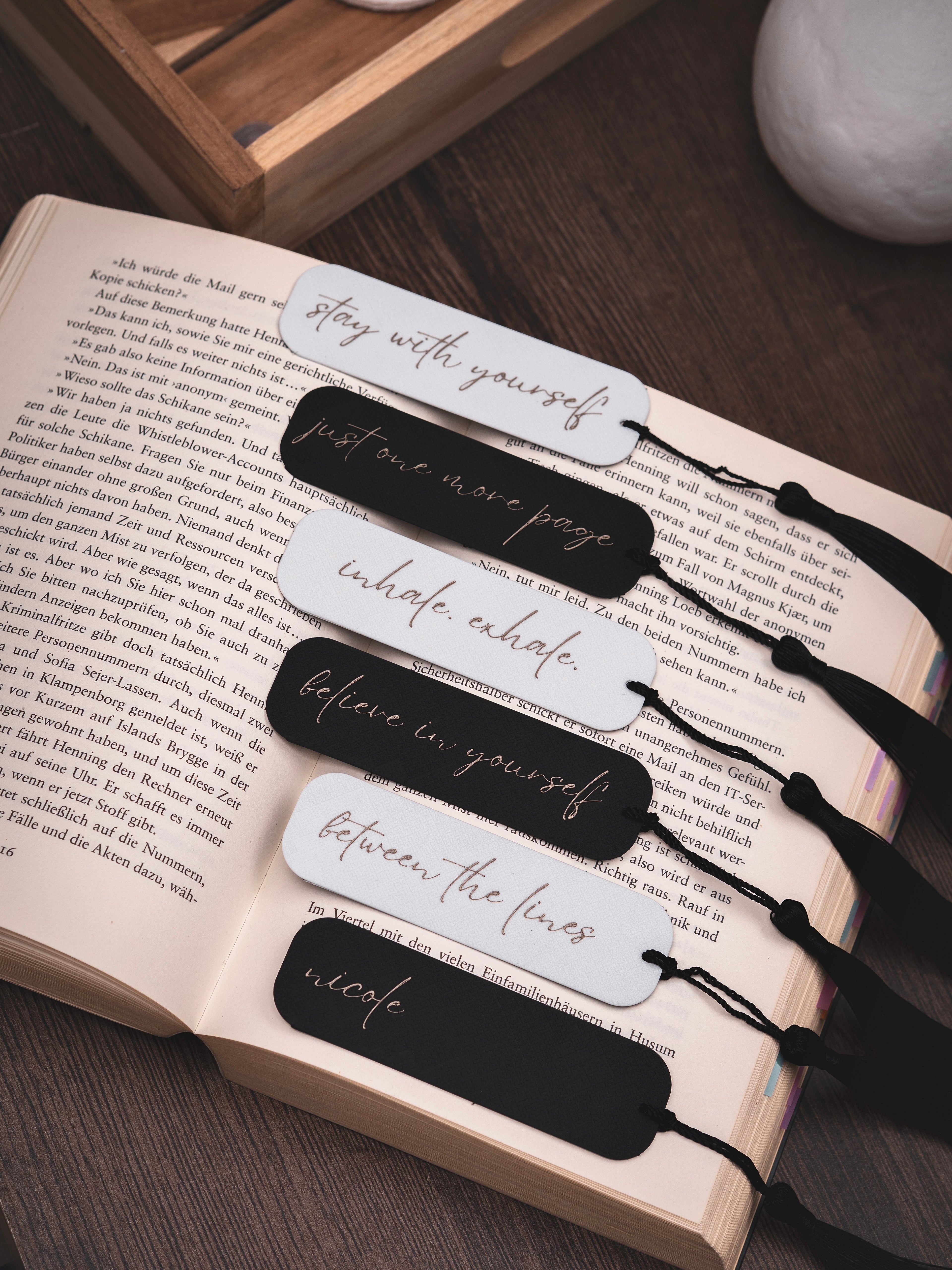 Lesezeichen mit Quaste | verschiedene Farben | personalisierbar