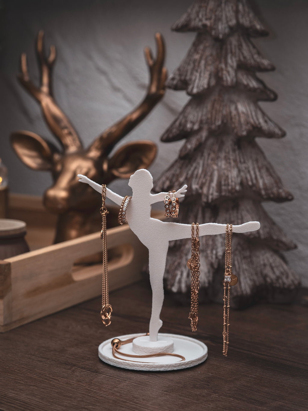 Schmuckständer Tänzerin für Creolen, Ringe & Armbänder mit kleiner Ablage