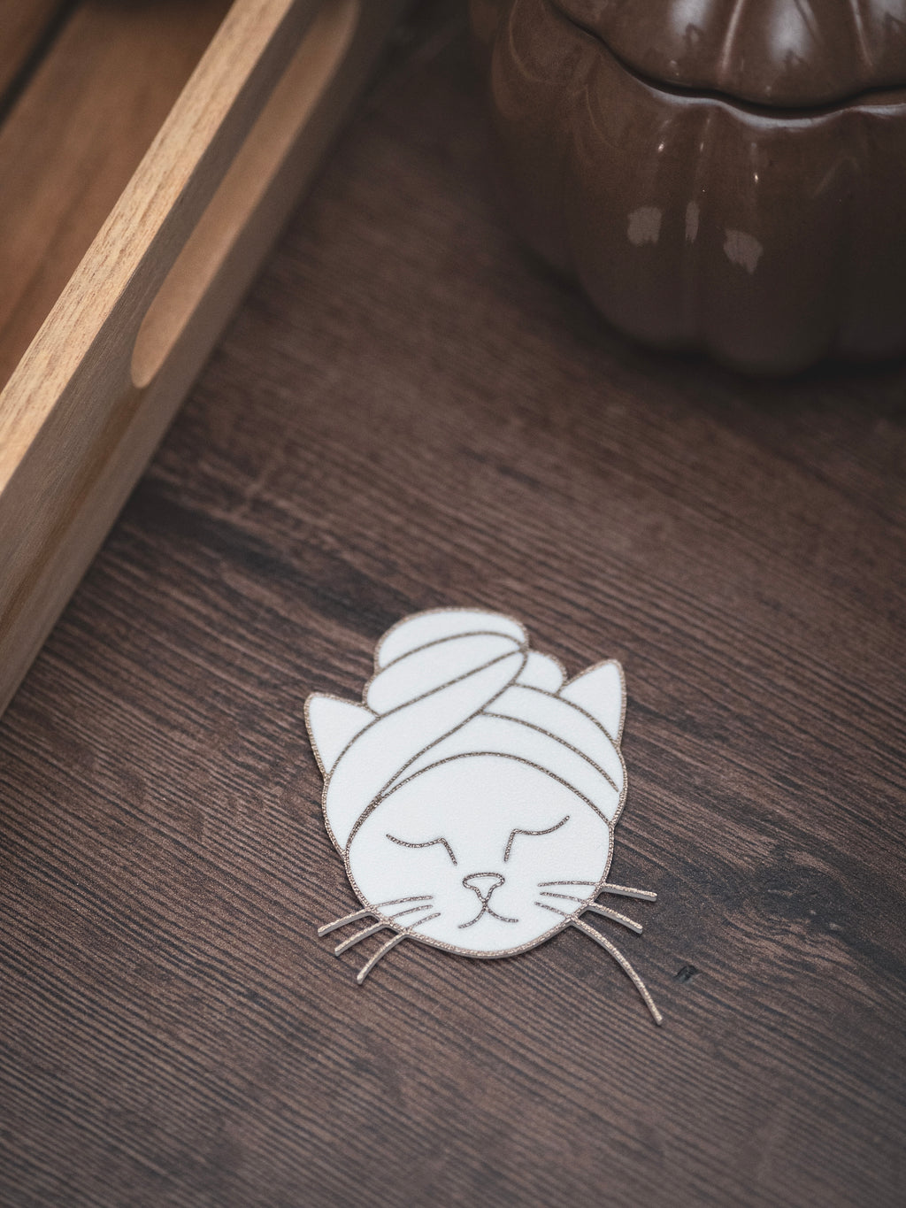 Katze mit Haarturban Schild zum kleben | in verschiedenen Farben