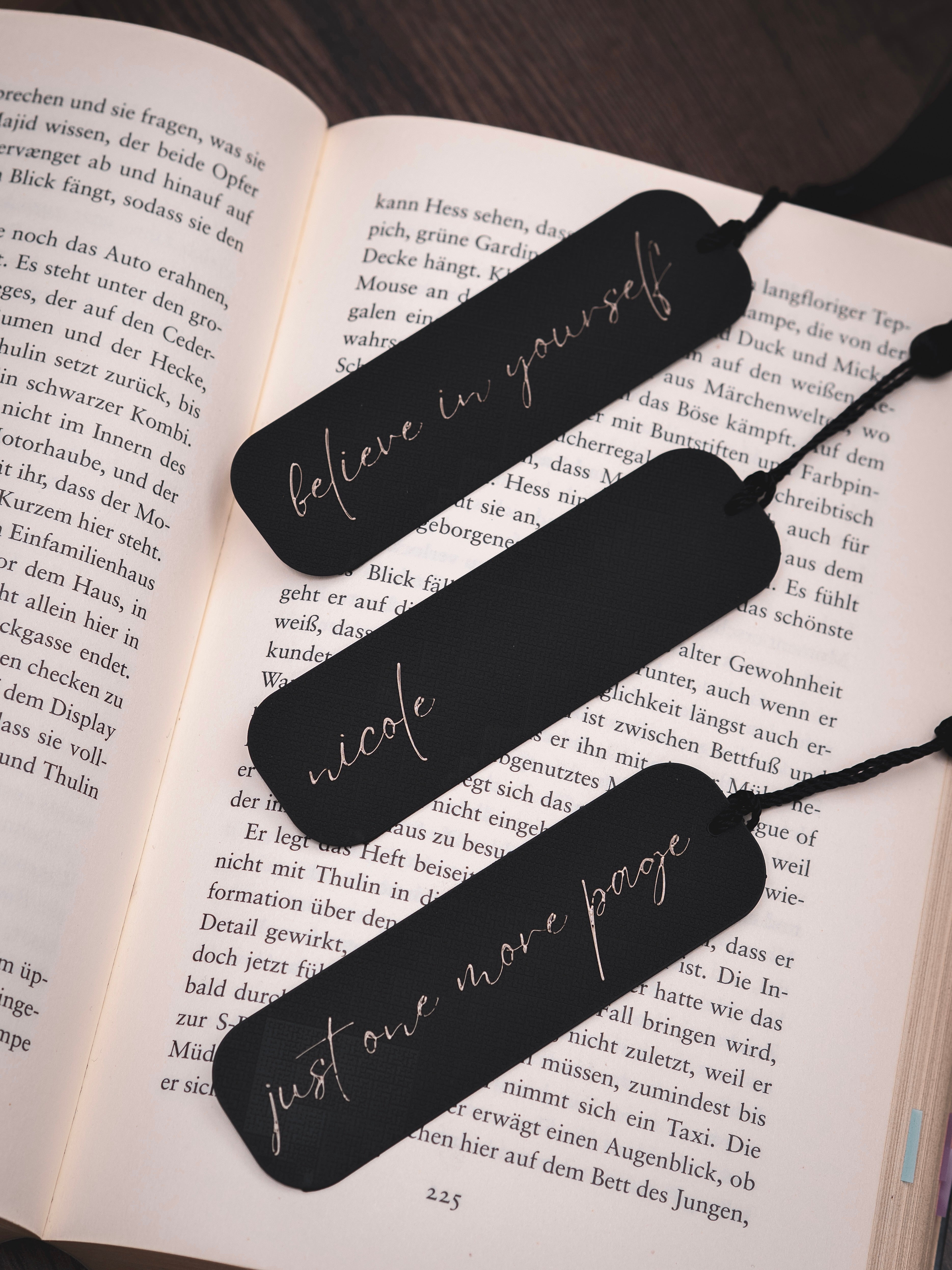 Lesezeichen mit Quaste | verschiedene Farben | personalisierbar