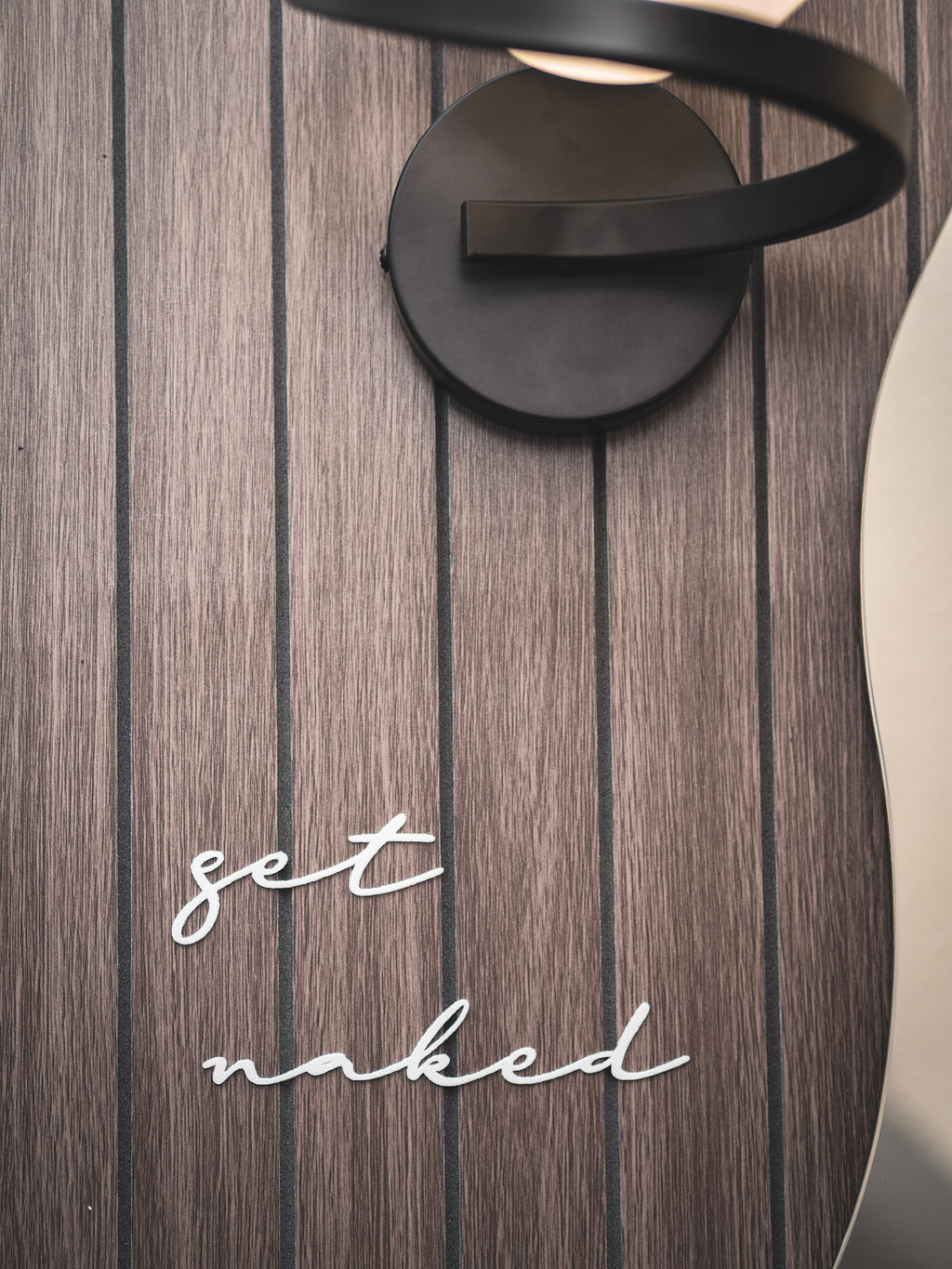 "get naked" Schild zum kleben | in verschiedenen Farben und 2 Größen