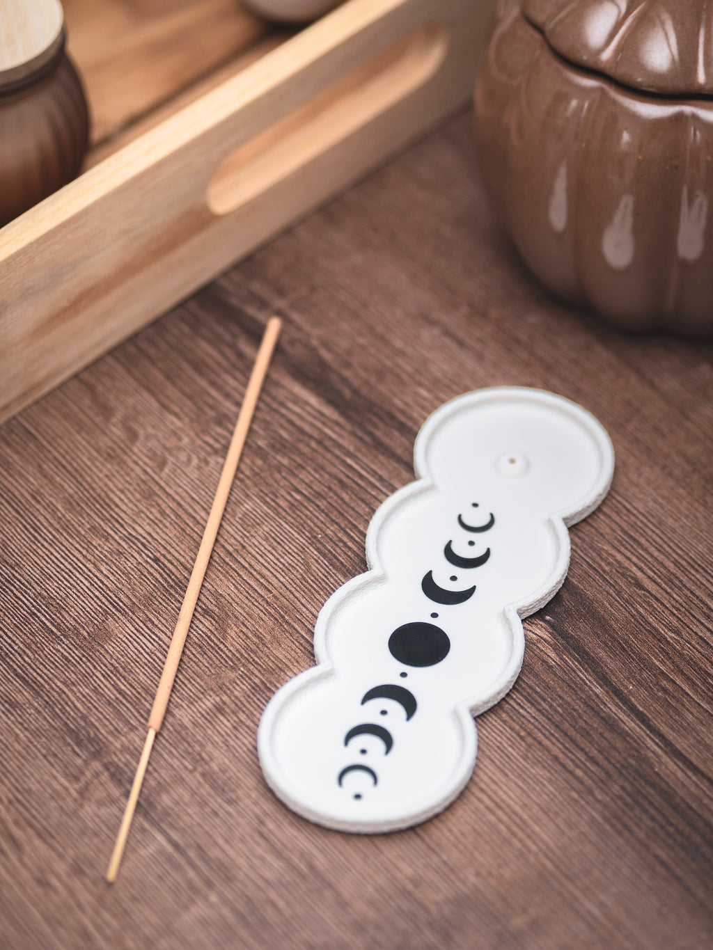 Räucherstäbchen Halter Mondphasen | 16 cm - verschiedene Farben | + 1 Gratis Räucherstäbchen