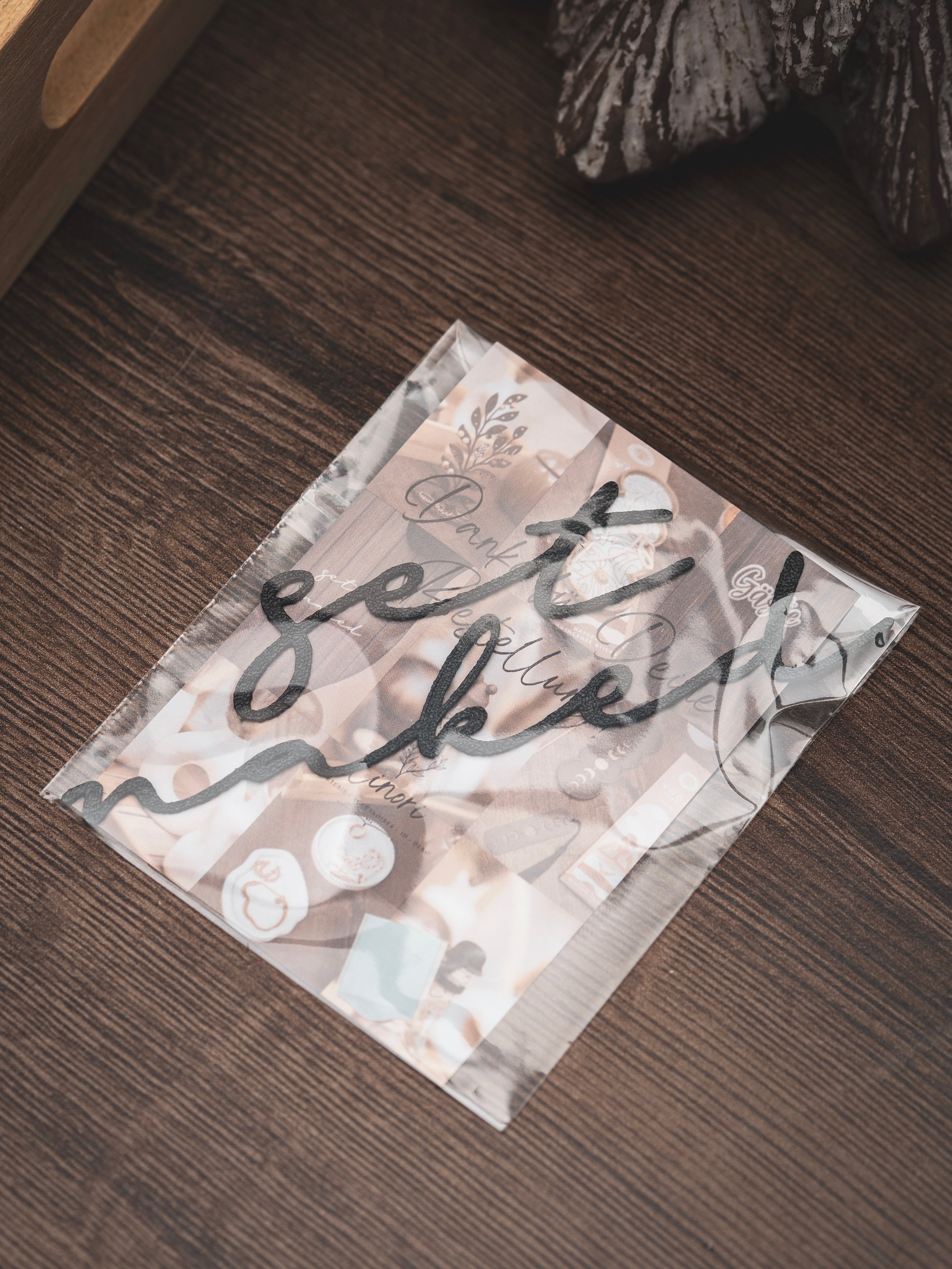 "get naked" Schild zum kleben | in verschiedenen Farben und 2 Größen